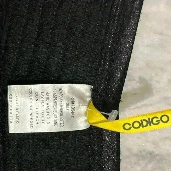 Black women’s shorts - Medium - Picture 3 of 3